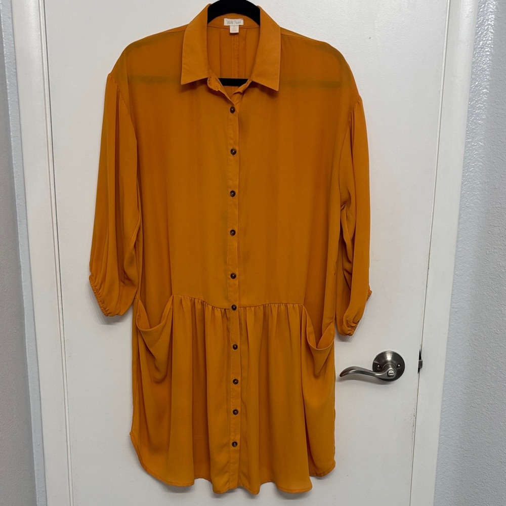 Wild Pearl Amber Button-Down Dress
